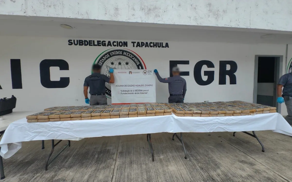 ASEGURAN 171 KILOS DE COCAÍNA OCULTOS EN TANQUES DE TRACTOCAMIÓN EN HUIXTLA