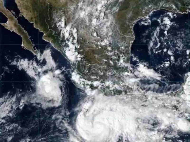 HURACÁN TRUDY LLEGA A CATEGORÍA 3 Y ACTIVA ALERTA POR LLUVIAS EN CHIAPAS